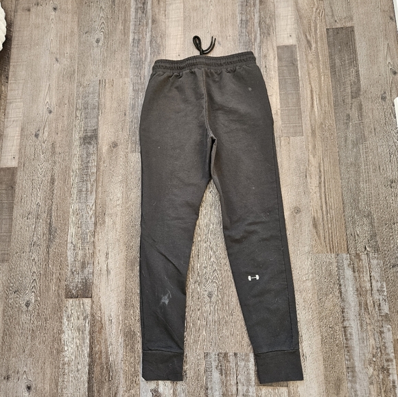 2 Joggers Bundle - Picture 8 of 13